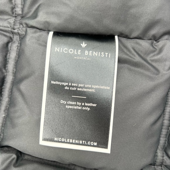 NICOLE BENISTI
MONTRÉAL .NWOT - Picture 6 of 6